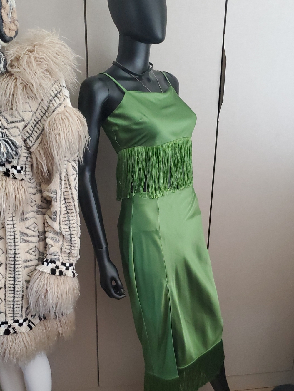 NWT House of Harlow 1960 Green Satin Fringed 2 Pc Set XS